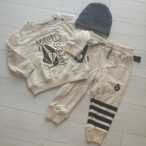 VOLCOM Baby NEW Popover Crewneck , Joggers & Beanie Set